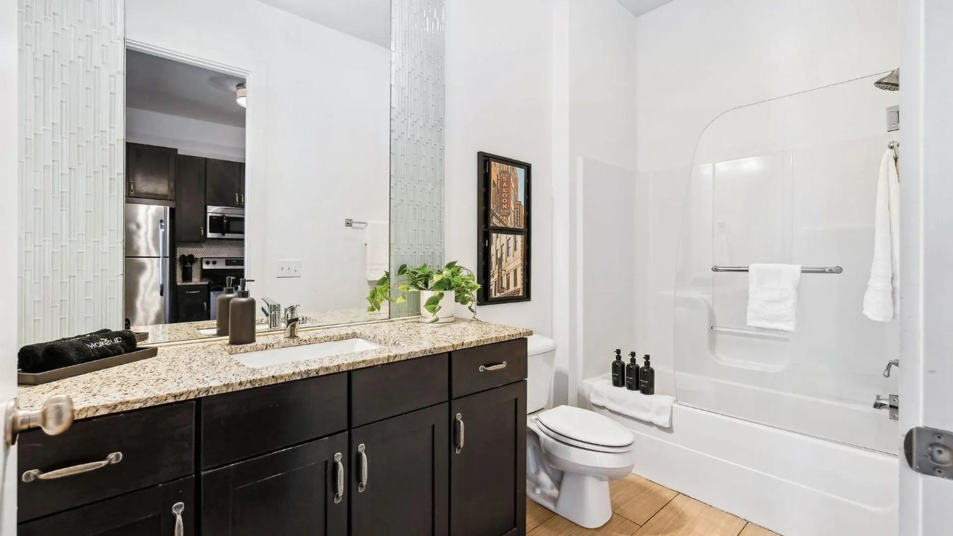 Legends Loft Modern Stay Near Vandy On West End 纳什维尔 度假居