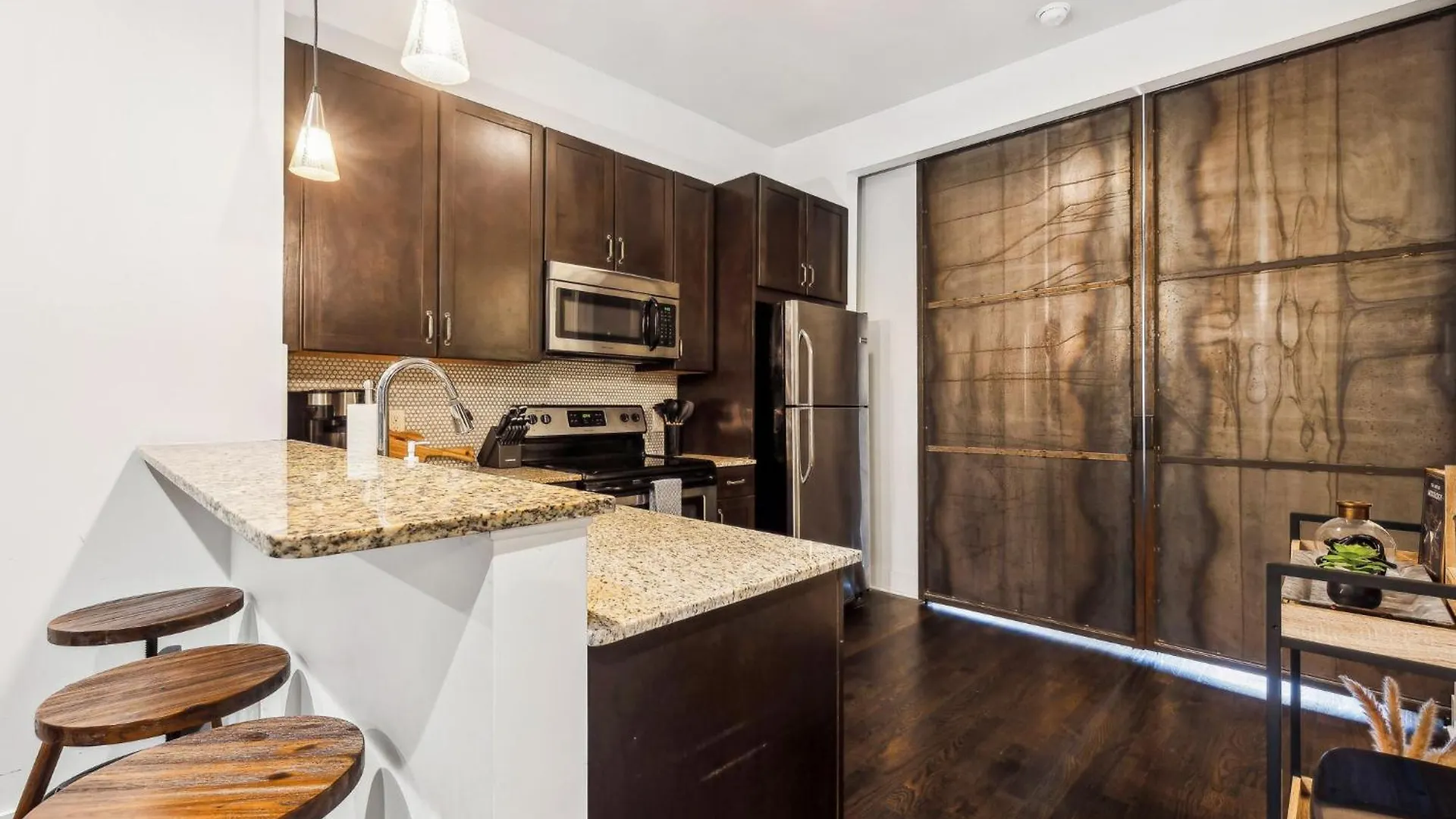 Legends Loft Modern Stay Near Vandy On West End 纳什维尔
